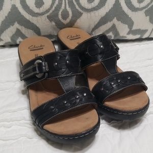 Clark's collection soft cushion sandals size 11m